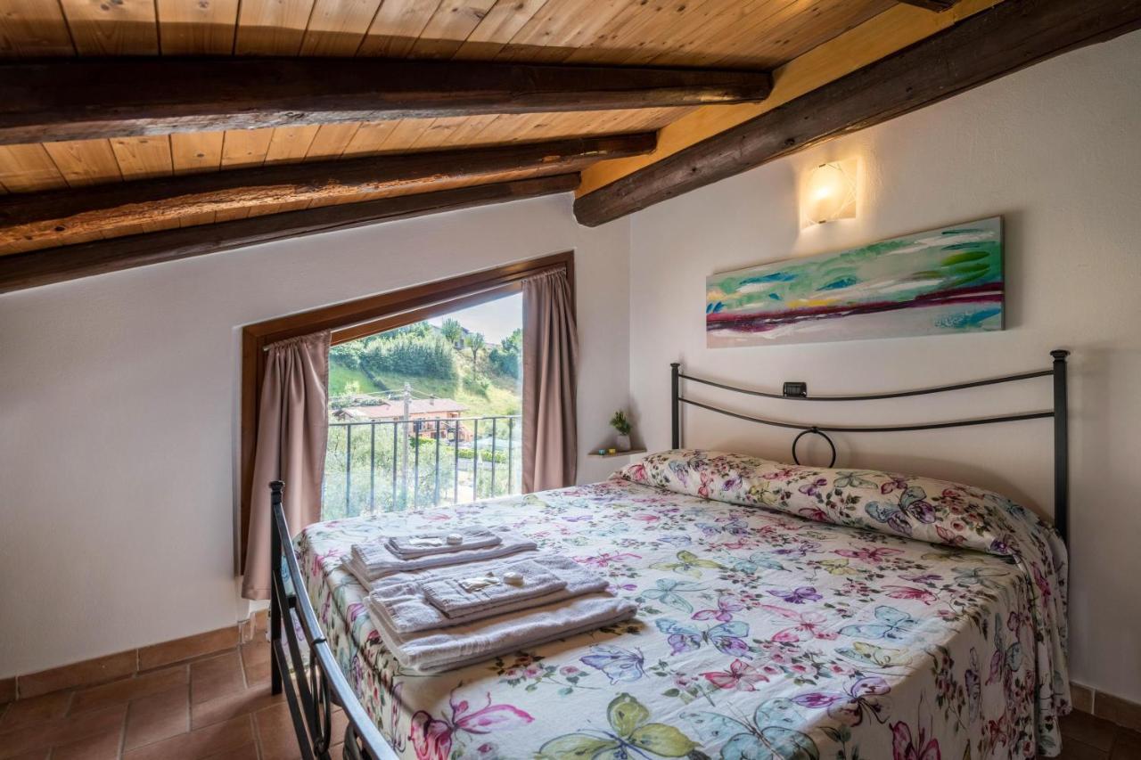 Mansarda Con Vista Lago 苏尔扎诺 外观 照片